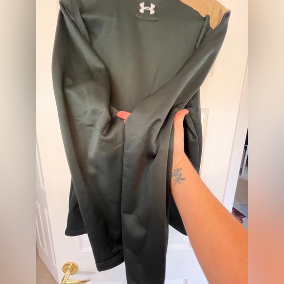 Men’s Large Under Armour, loose fit, 3/4 zip , Cold Gear, pullover - Picture 5 of 5